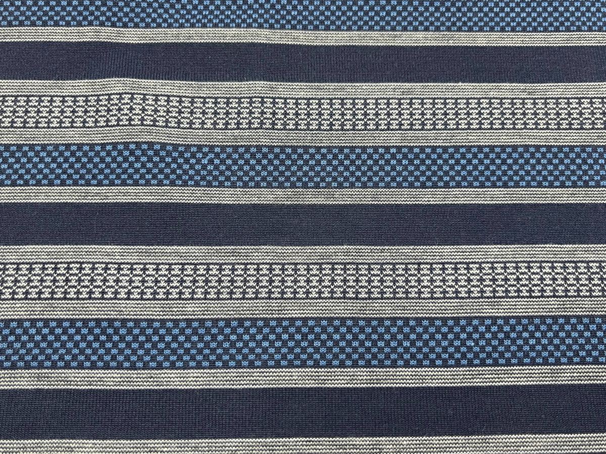 Stripe sample 034