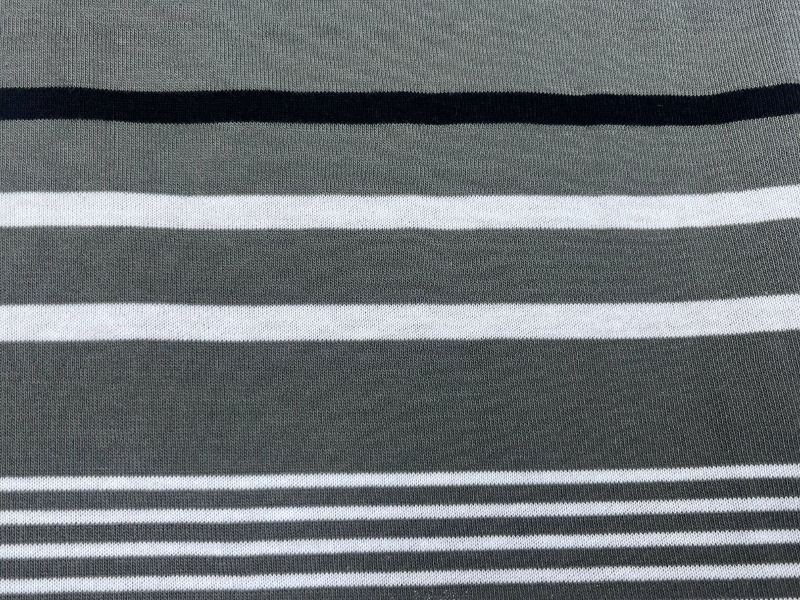 Stripe sample 039